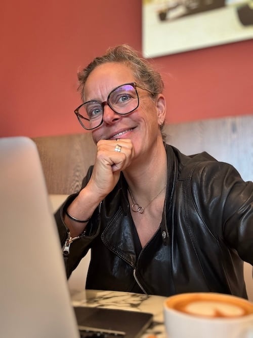 vanessabos_coaching_via_laptop vanessabos_coaching_via_laptop